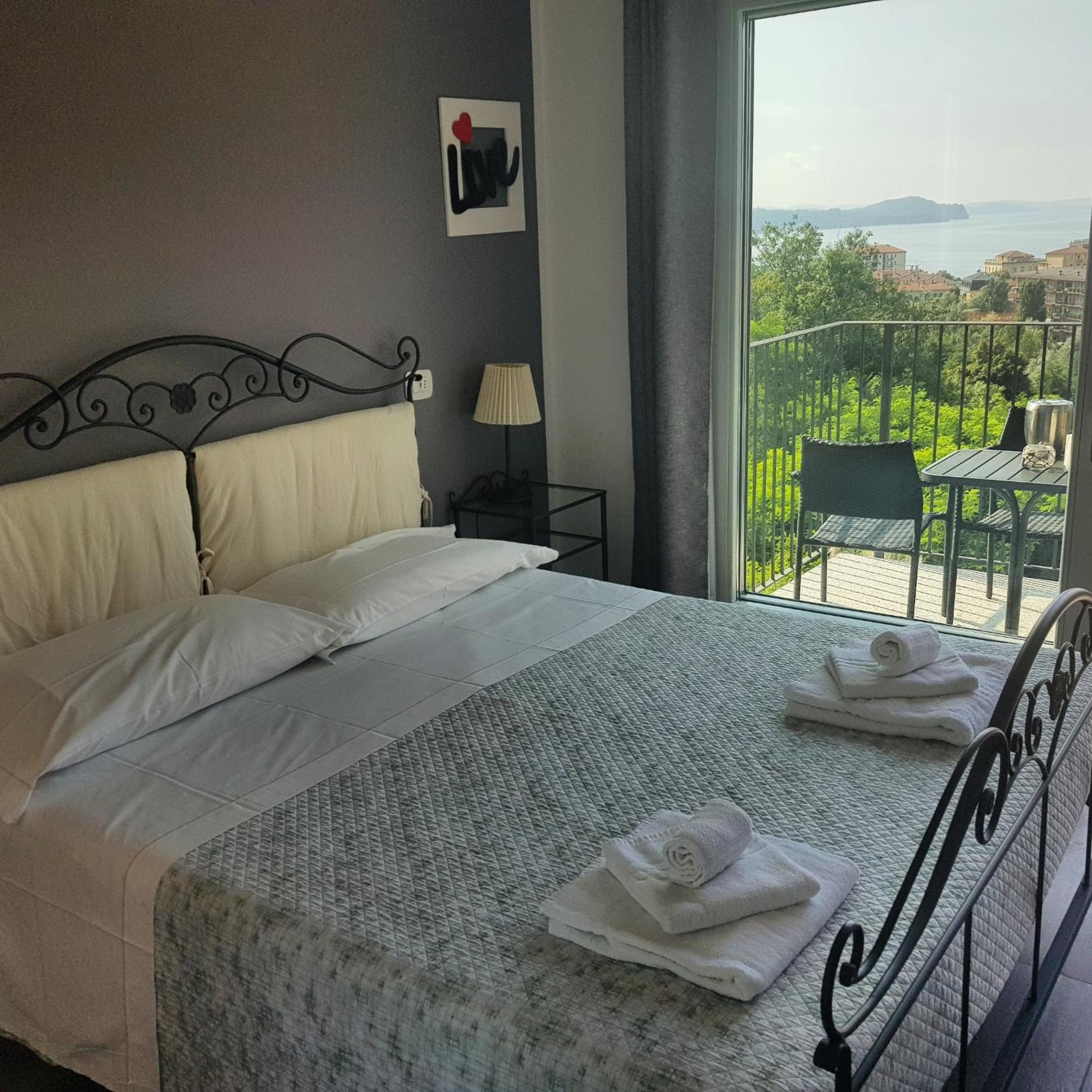 B&B Stella Maggiore Verbania Exterior photo
